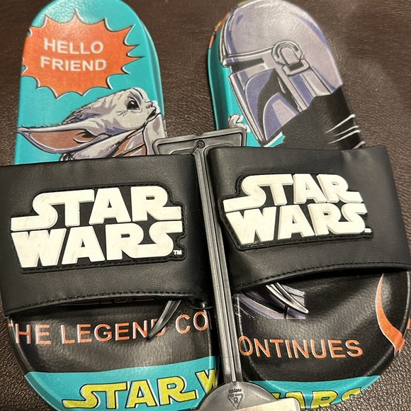 NEW NWT! Size 9 Star Wars slides - Yoda - Grogu - new with tags! - Picture 2 of 7
